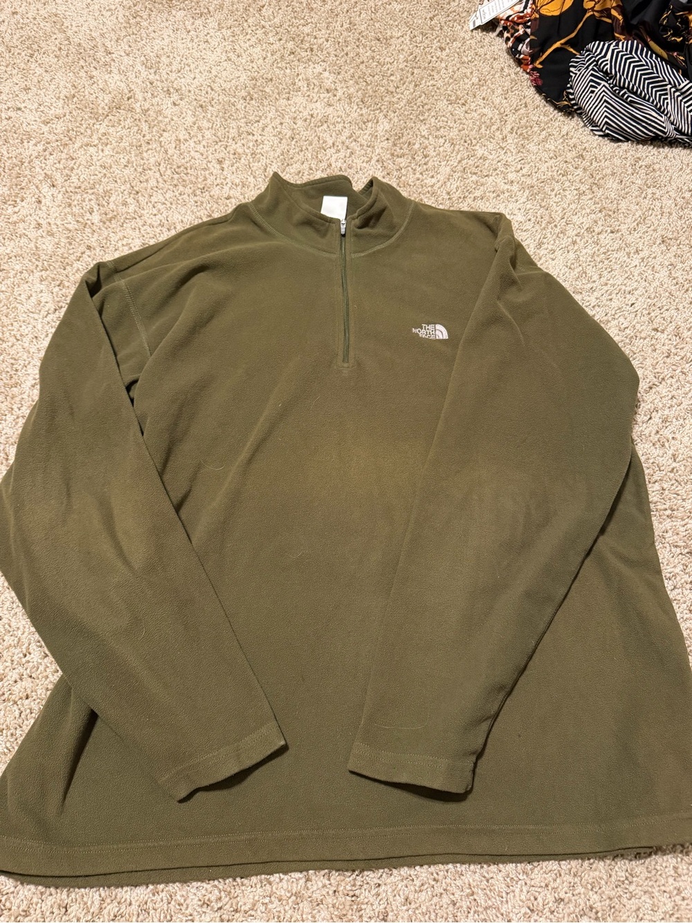 The North Face Olive Green Men's Fleece Quarter-Zip Pullover